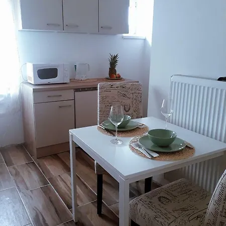 Filsdeger Cityrooms Eger