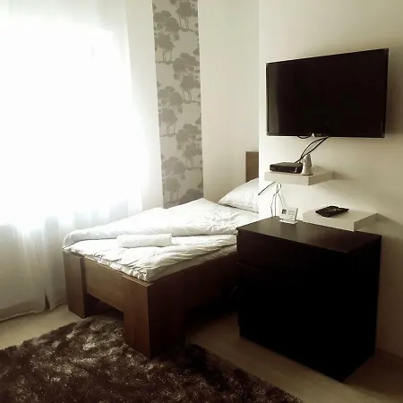Filsdeger Cityrooms Eger